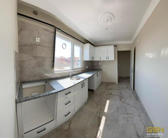 20-ÇAYIROVA YENİ MAHALLE DE LÜX 3+1 DİRE